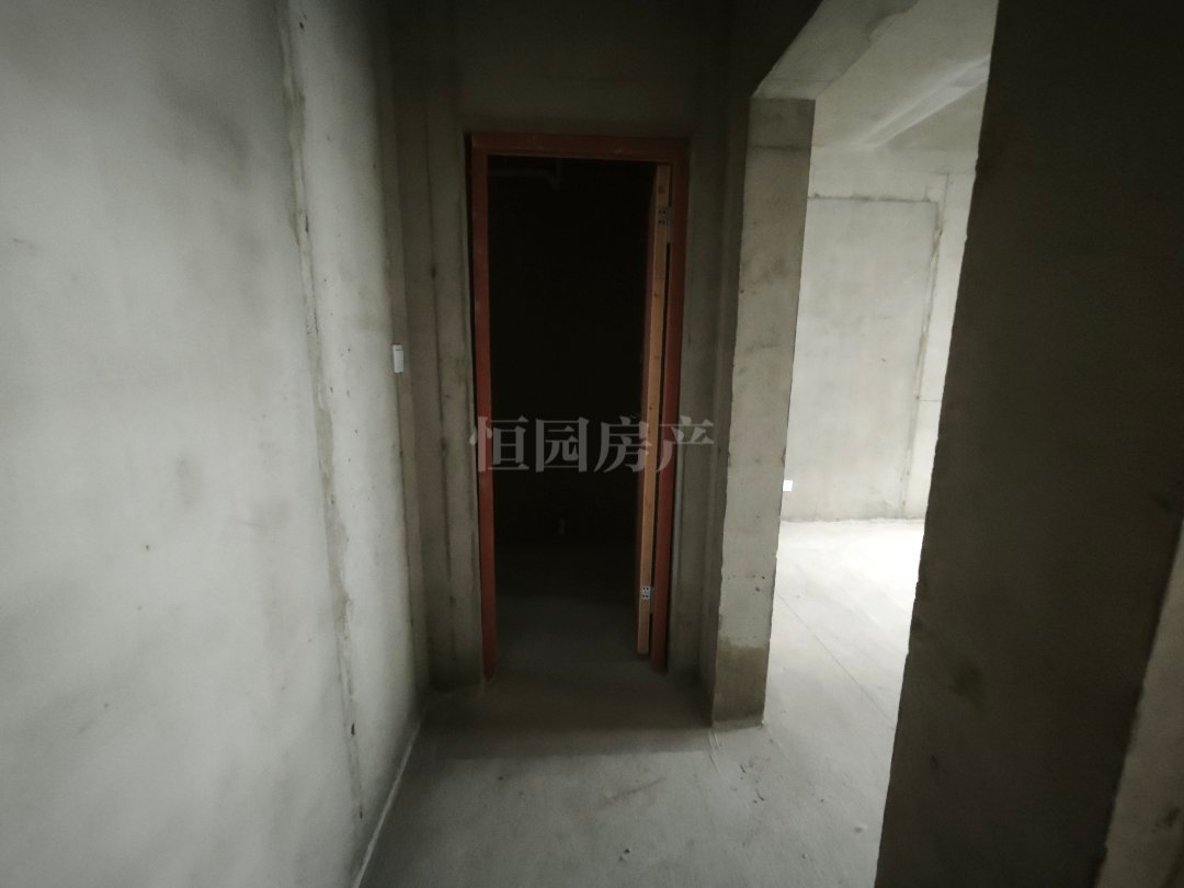 河景花园,全天无遮挡市中心,交通便利7