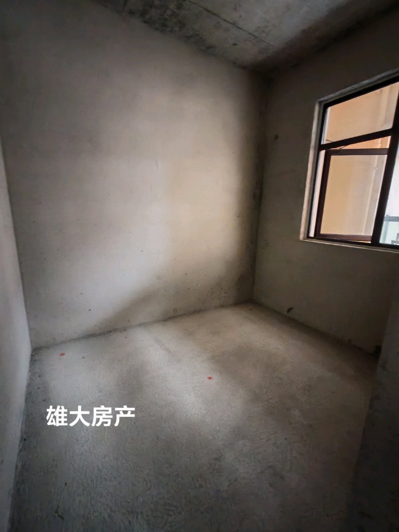 三星伴月,三星半月电梯房毛坯三室两厅一厨一卫7