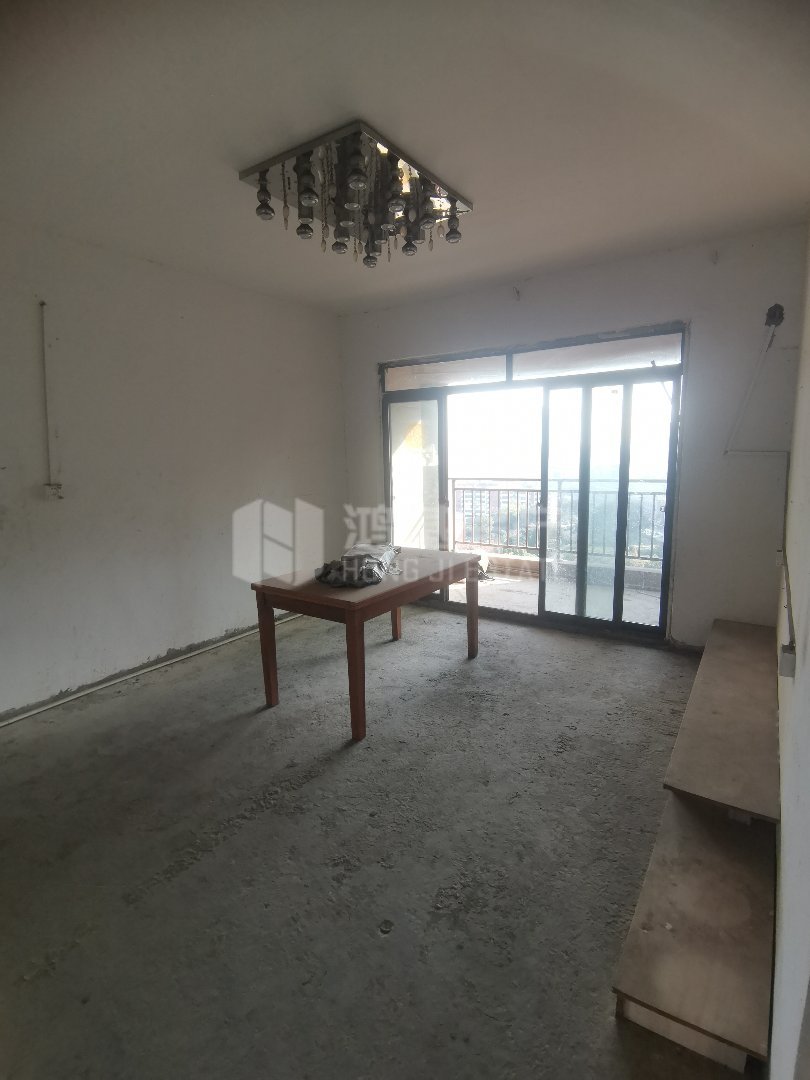 红谷世界城,新建吾悦广场,采光好,户型好。1