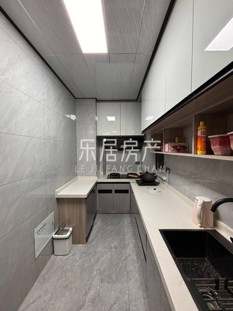中鸣小区,中鸣小区两居新装修新房一天未住4