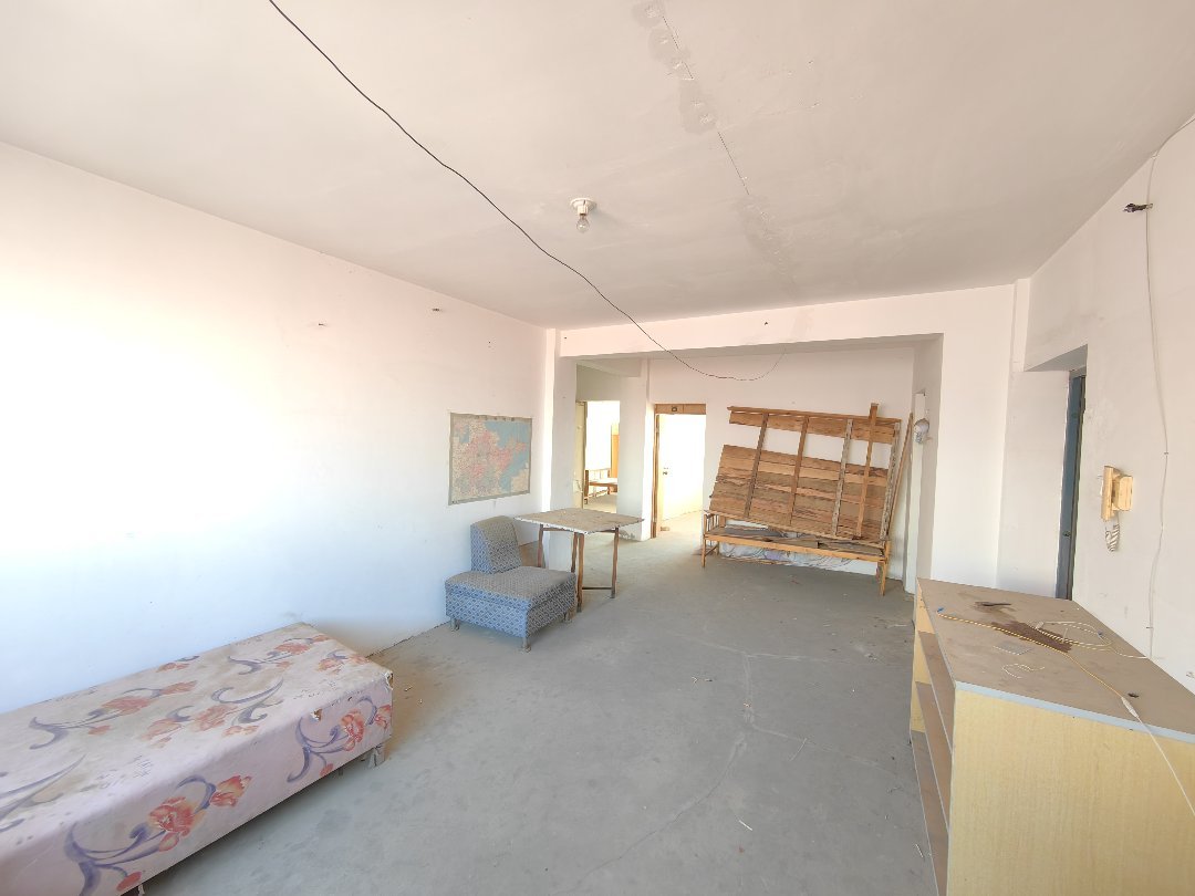 东发园林小区,东发园林,高区一中,沈阳路小学,多层顶加阁楼5