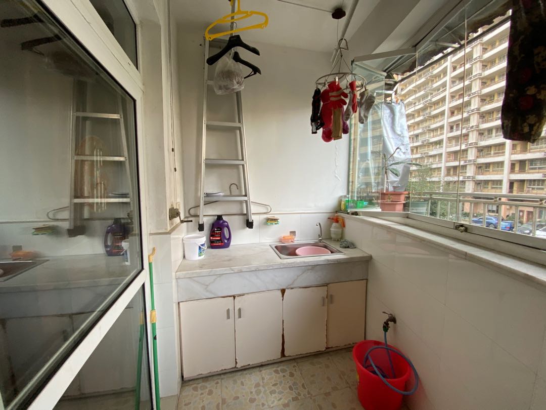 黄龙住宅区栖凤,黄龙一区电梯房诚心卖6