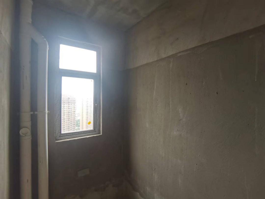 绿地海外滩,顶楼32楼,TZ客的。。.5