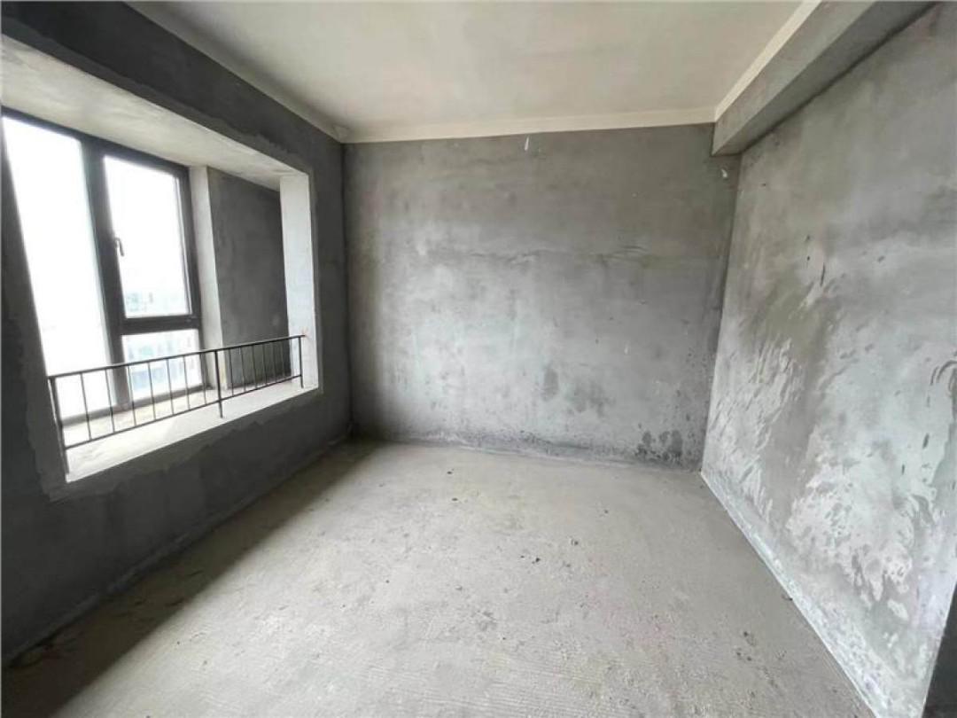 绿地海外滩,顶楼32楼,TZ客的。。.6