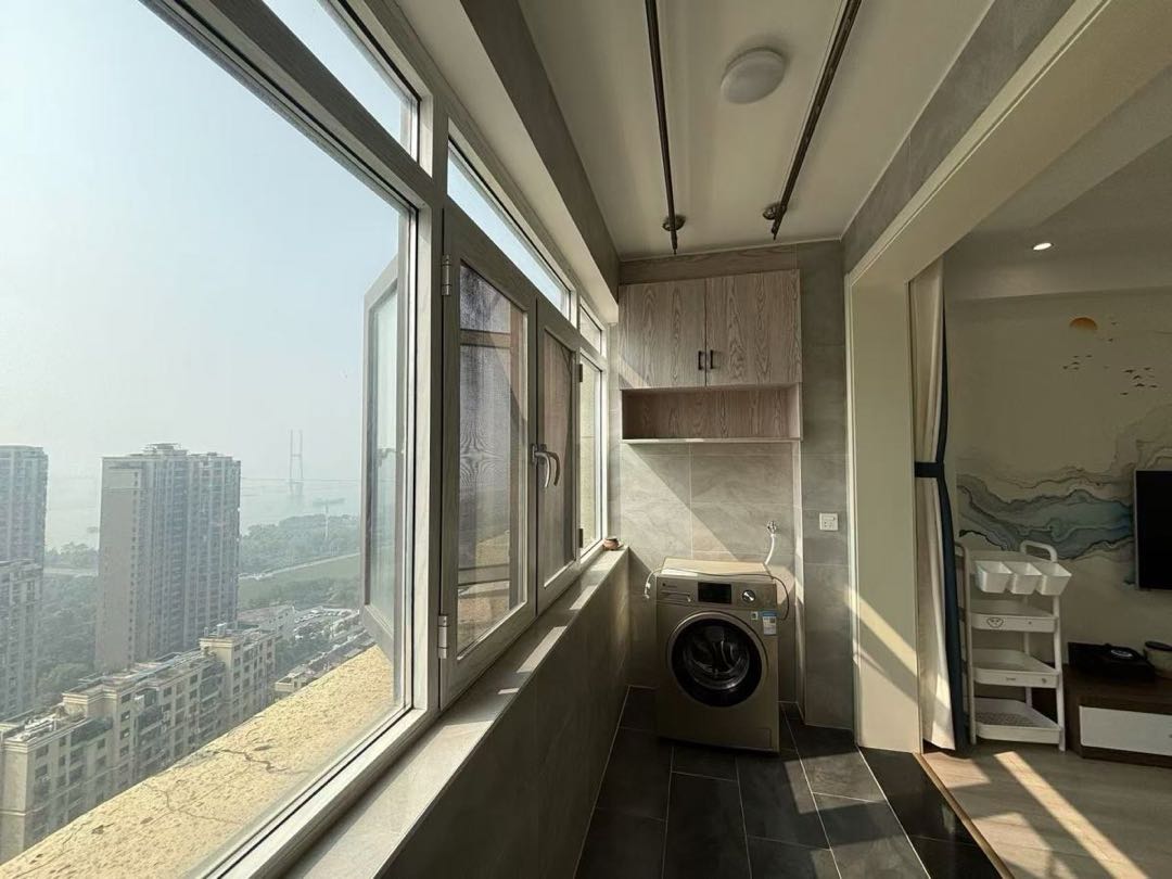 南湖颐景,南湖颐景 3室精装 使用面积大楼层好8