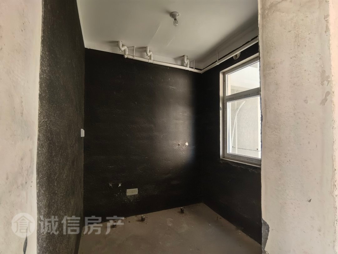 薛园西区,薛园西区高品质精装3室2厅2卫1阳台,交通便利,设施齐全10
