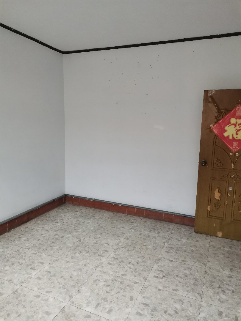 辛东社区,辛东四楼,两室一厅,27万可议价9