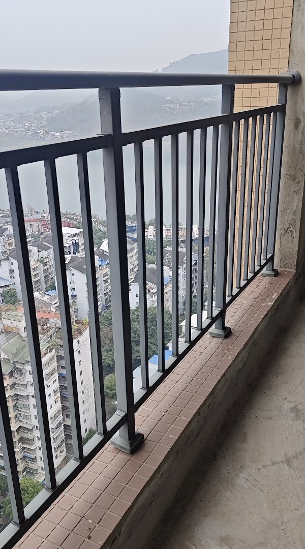 北海新城,经典3室2厅2卫2阳台户全明毛坯两证齐全10