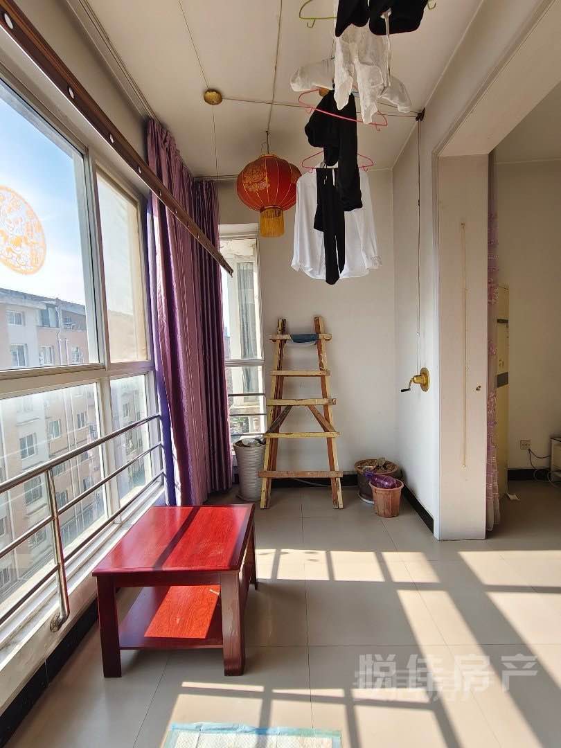 高新幸福城,幸福城多层顶楼,南北通透三室,性价比超高2