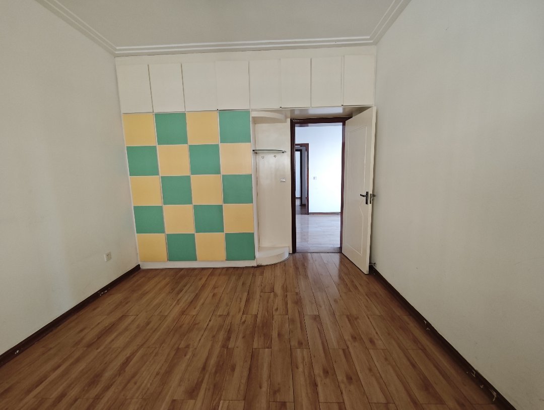冶金小区,学府旁,中心地段,配套方便,赢在起跑线上,步梯好楼层2