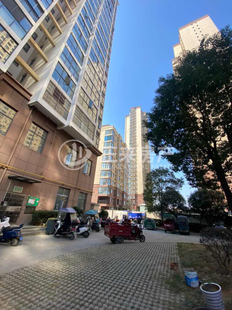 御河北岸,河景房,御河北岸3室2厅1卫1阳台,房主急售13