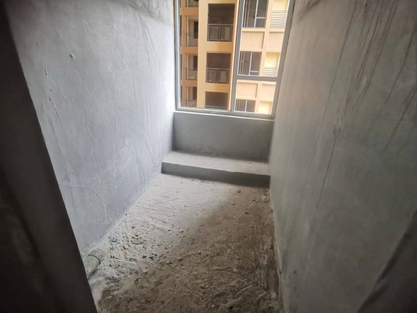 双发康城华府,精品好房,双发康城华府3室2厅2卫1阳台,房主急售2