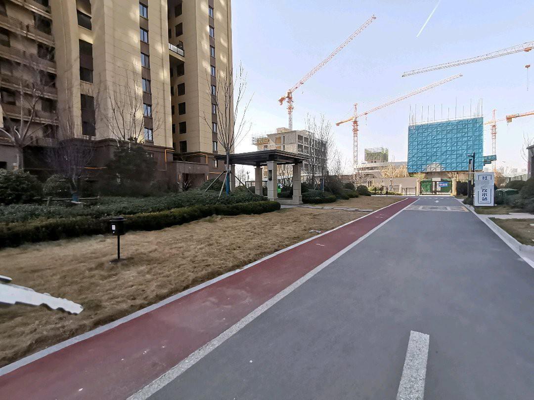 湖邸小区,湖邸小区纯板房,户型2室2厅1卫1阳台15