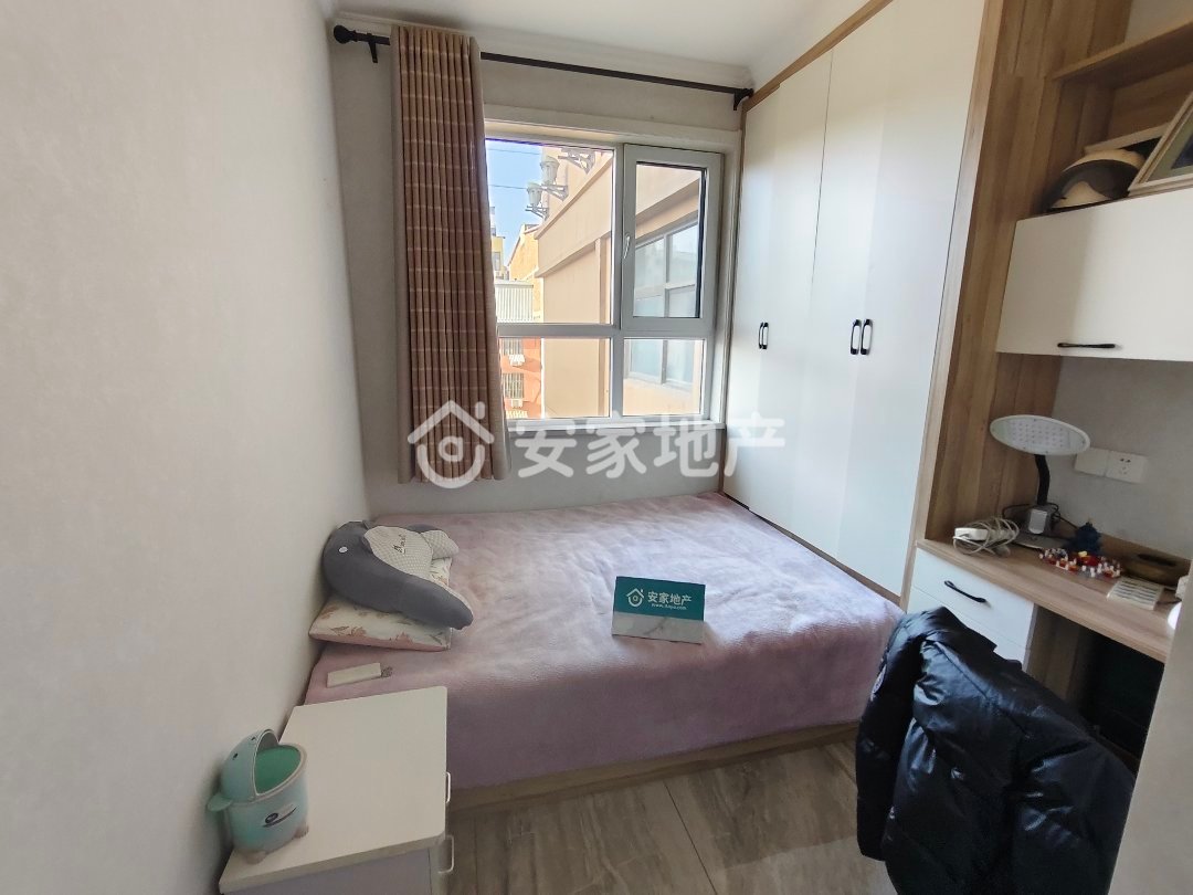 华林逸墅,五月精选 华林逸墅新装修 好楼层 满两年 南北通透可做婚房6