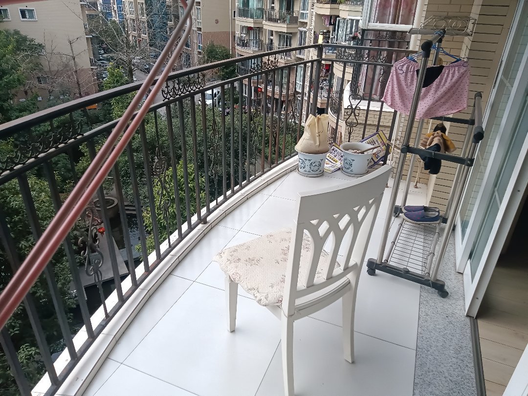 龙泉丽都,难得一见的龙泉丽都精装小户型 总价低,朝向好!7