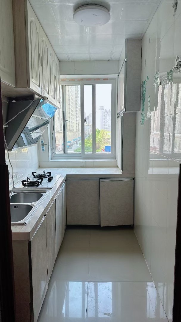 书香苑,SY书香苑68平南向2室私产,简单装修,拎包入住5