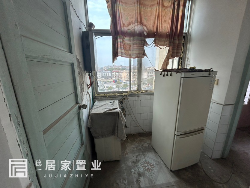公路局住宿区,中百附近,公路局小区,装修2房拿钥匙看房5