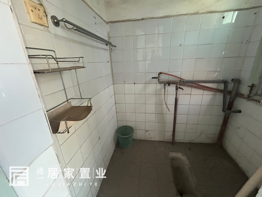 公路局住宿区,中百附近,公路局小区,装修2房拿钥匙看房2