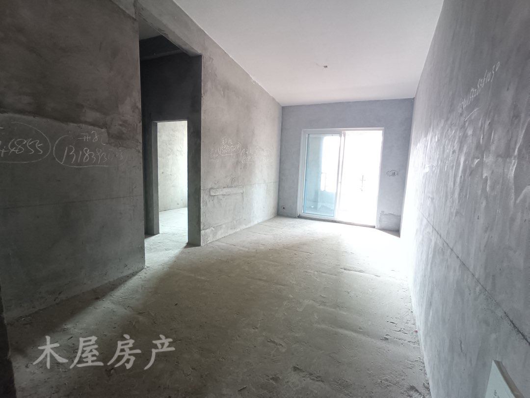鸿森南城一号,鸿森南城一号68㎡2室2厅1卫0阳台毛坯东西,好房出售1