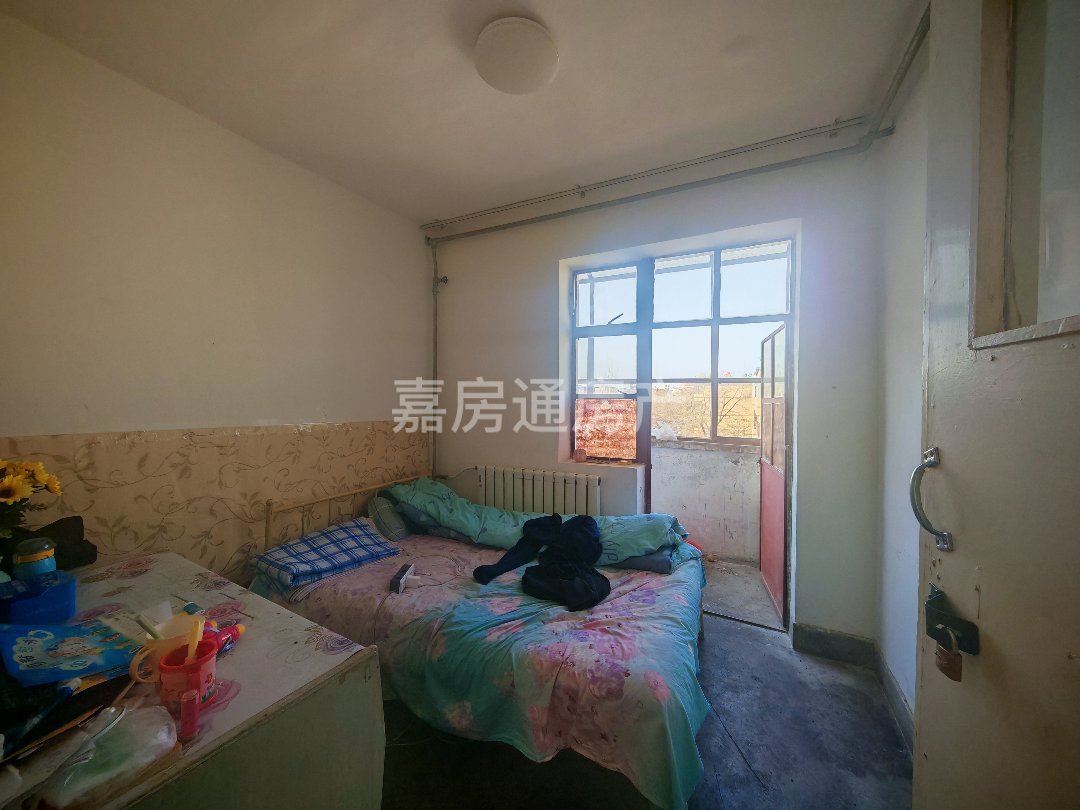 雍和小区,雍和小区 3室1厅1卫1阳台普通 使用面积大楼层好2