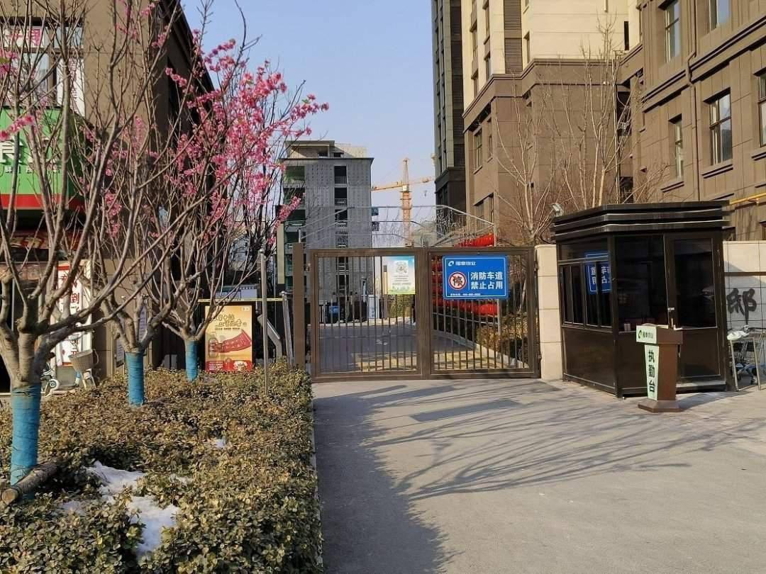 湖邸小区,顶顶顶难得一见的精装小户型,总价低,朝向好8