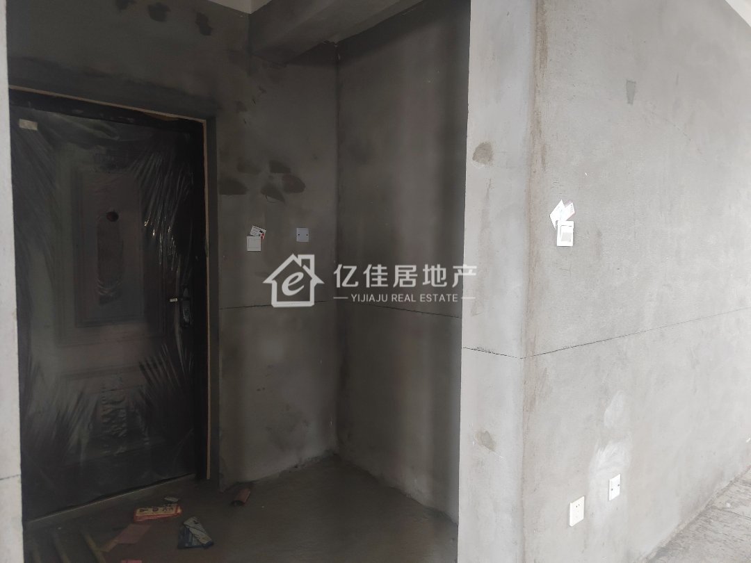 凯德国际广场,凯德国际广场,南北通透 安静 视野开阔4