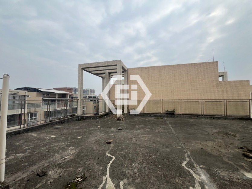 现代城,3室2厅1卫2阳台 观景房 享受生活从这里开始2