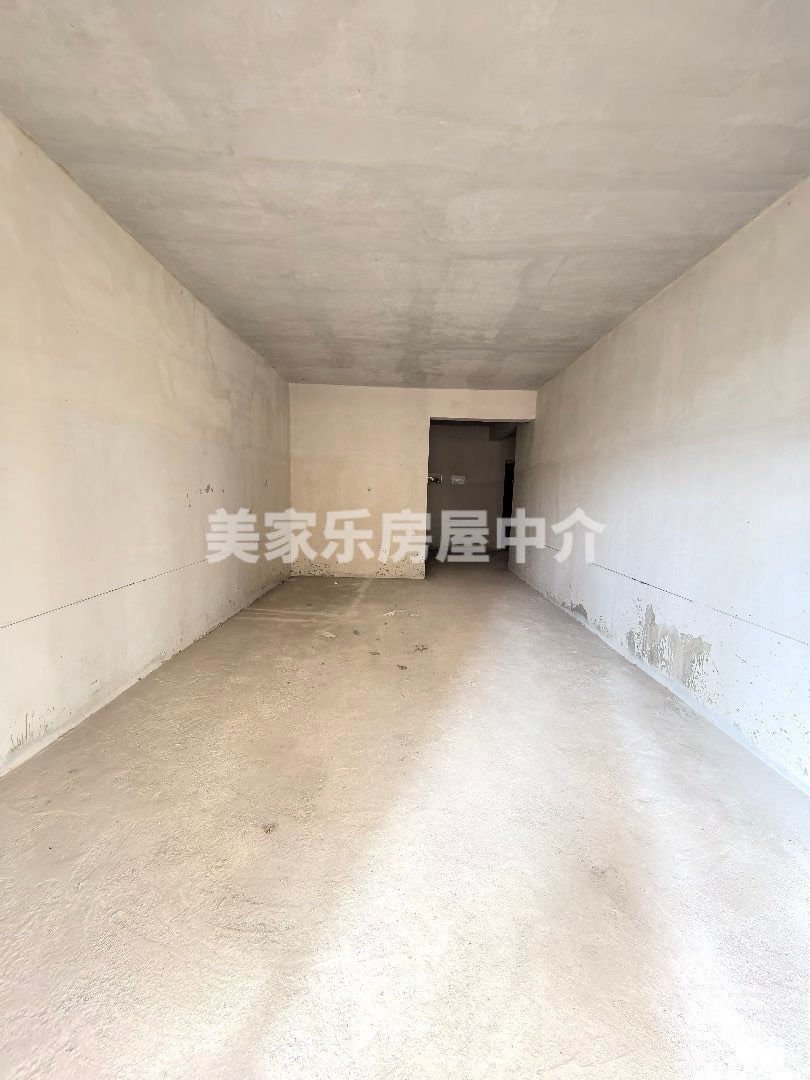 芸台芷岸,紫园难得一见的毛坯小户型,总价低,朝向好4