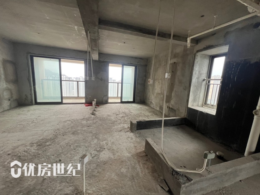 天行梦龙苑,梦龙苑 109平方 边套三采 139万7
