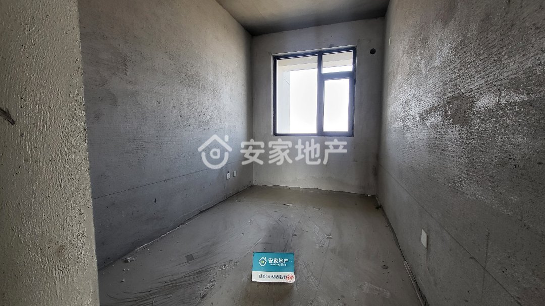 翰林学府,电梯好楼层现房,三室两厅两卫,诚心出售2