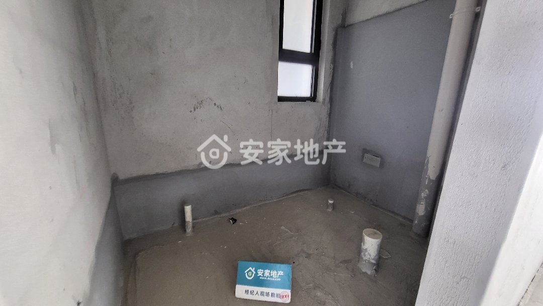 翰林学府,电梯好楼层现房,三室两厅两卫,诚心出售6