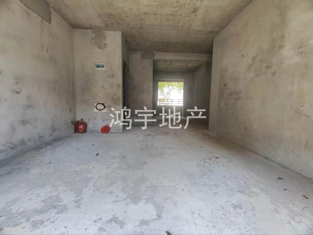 宜家学苑,宜家学院泉小泉中附近,全新毛坯,送车位出售9