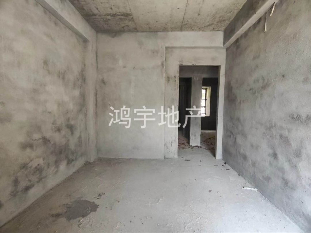 宜家学苑,宜家学院泉小泉中附近,全新毛坯,送车位出售8