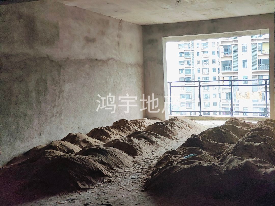山水国际,精装3室2厅2卫1阳台真漂亮,产权满两年,过户便宜。3