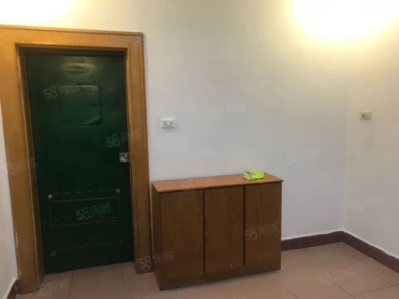 纺织印染厂宿舍,纺织印染厂宿舍 普通带家具家电 房东诚心出售1