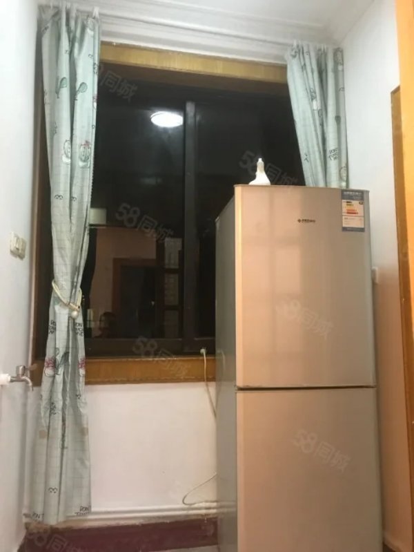 纺织印染厂宿舍,纺织印染厂宿舍 普通带家具家电 房东诚心出售12