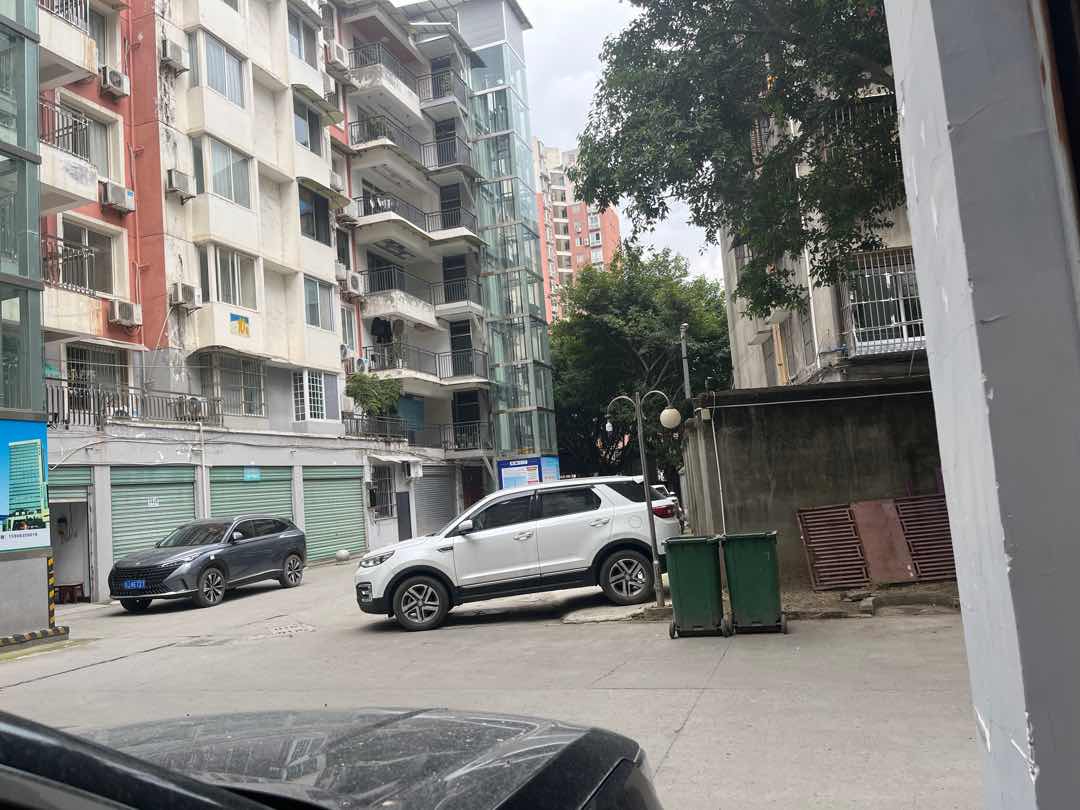 虹桥社区,店长推荐虹桥社区!房东诚意出售5