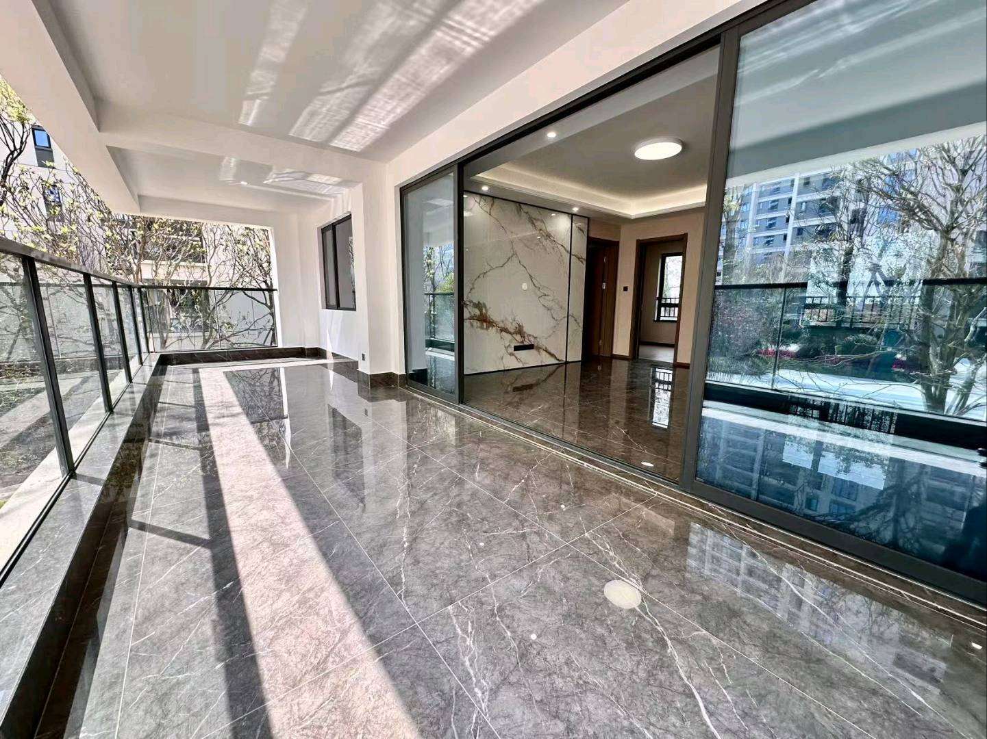 香颂美地,毛坯 大阳台 大横厅 精装交付 彝海小学 远达准现 格林天城1