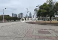 新世纪广场边,电梯大平层精装写字楼、会所,可带办公桌椅18