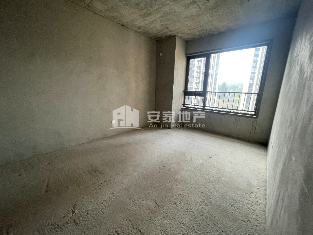 置信城B区,性价比超高的4室2厅2卫1阳台 阳光 视线 无忧!7