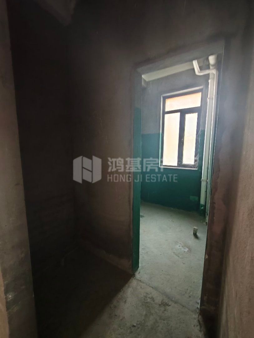 博泰静林府,市中心,安静小区,5室2厅2卫2阳台毛坯,房东换房11
