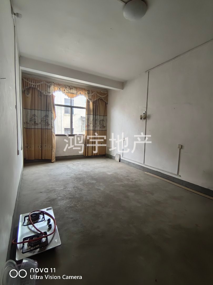 银云小区,银云路安置小区烟草公司附近整栋出售10