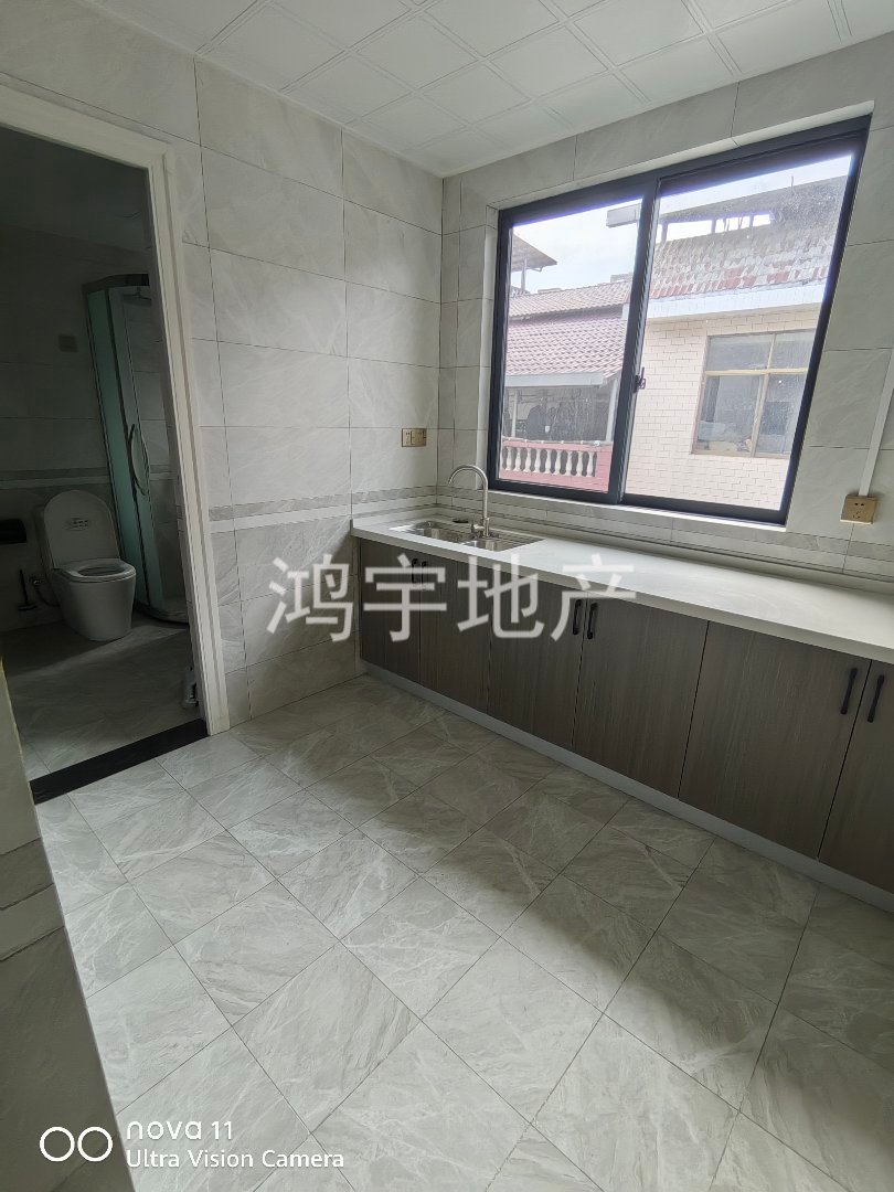 银云小区,银云路安置小区烟草公司附近整栋出售6