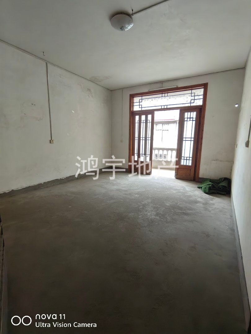 银云小区,银云路安置小区烟草公司附近整栋出售8