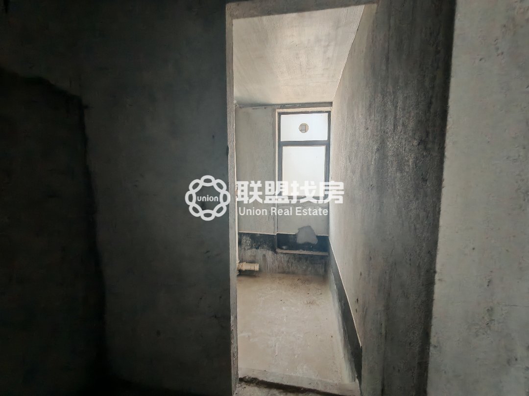 通泰爱丽嘉园,万达广场 荷中对面 通泰爱丽嘉园 南北通透 通风采光好10