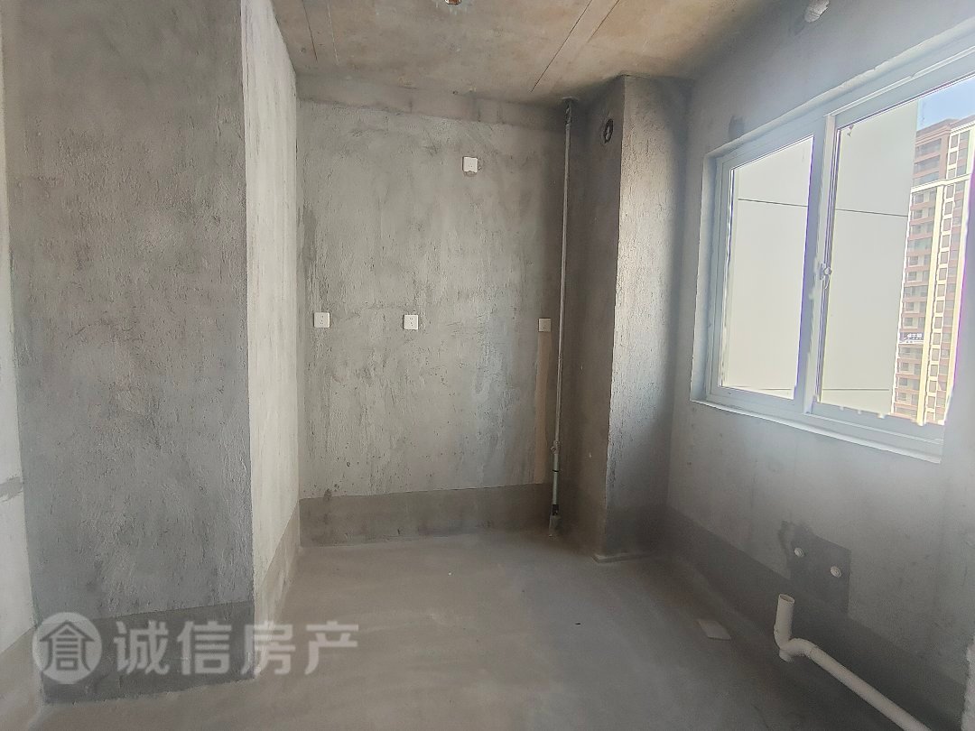 兴福园A区,兴福园A区124.77㎡3室2厅1卫1阳台毛坯5
