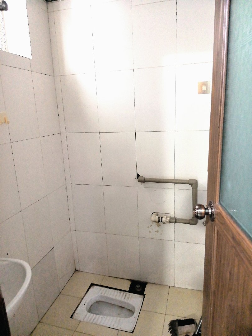阳朔西街,西街附近环保局院内大3房2厅出售3