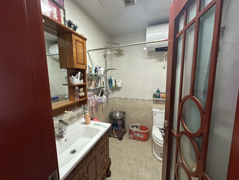 名人嘉苑,河西名人嘉苑精装3室出售 送超大阳台8