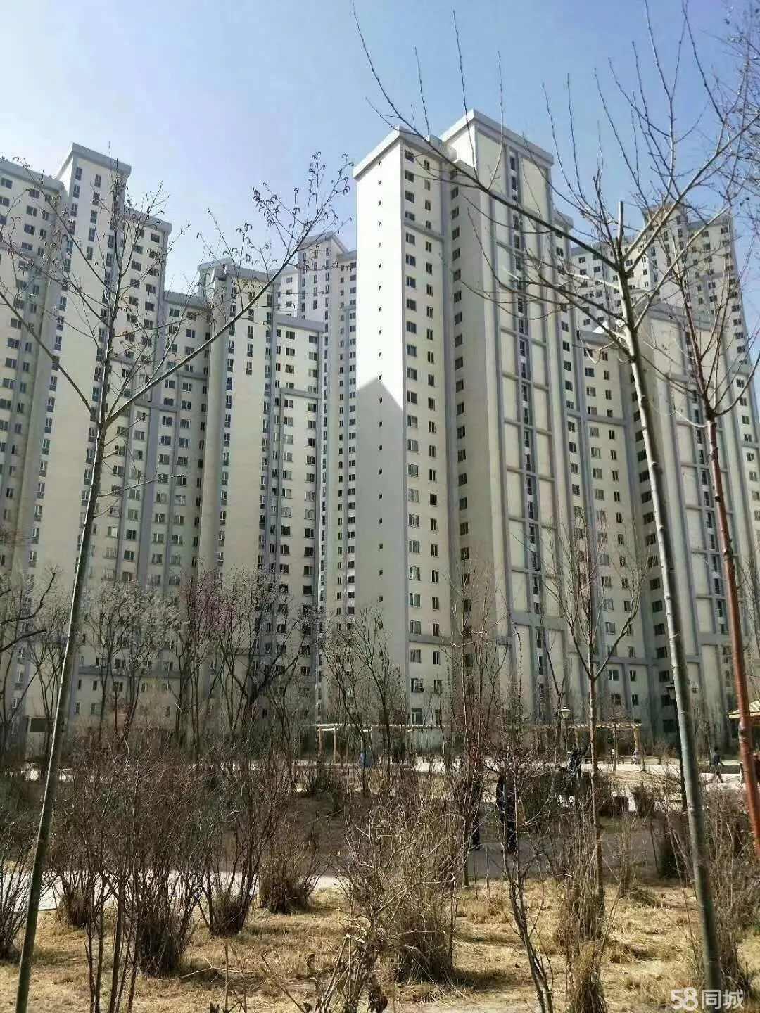 青铁阳光小区,青铁阳光小区85㎡2室普通,多条公交经过7