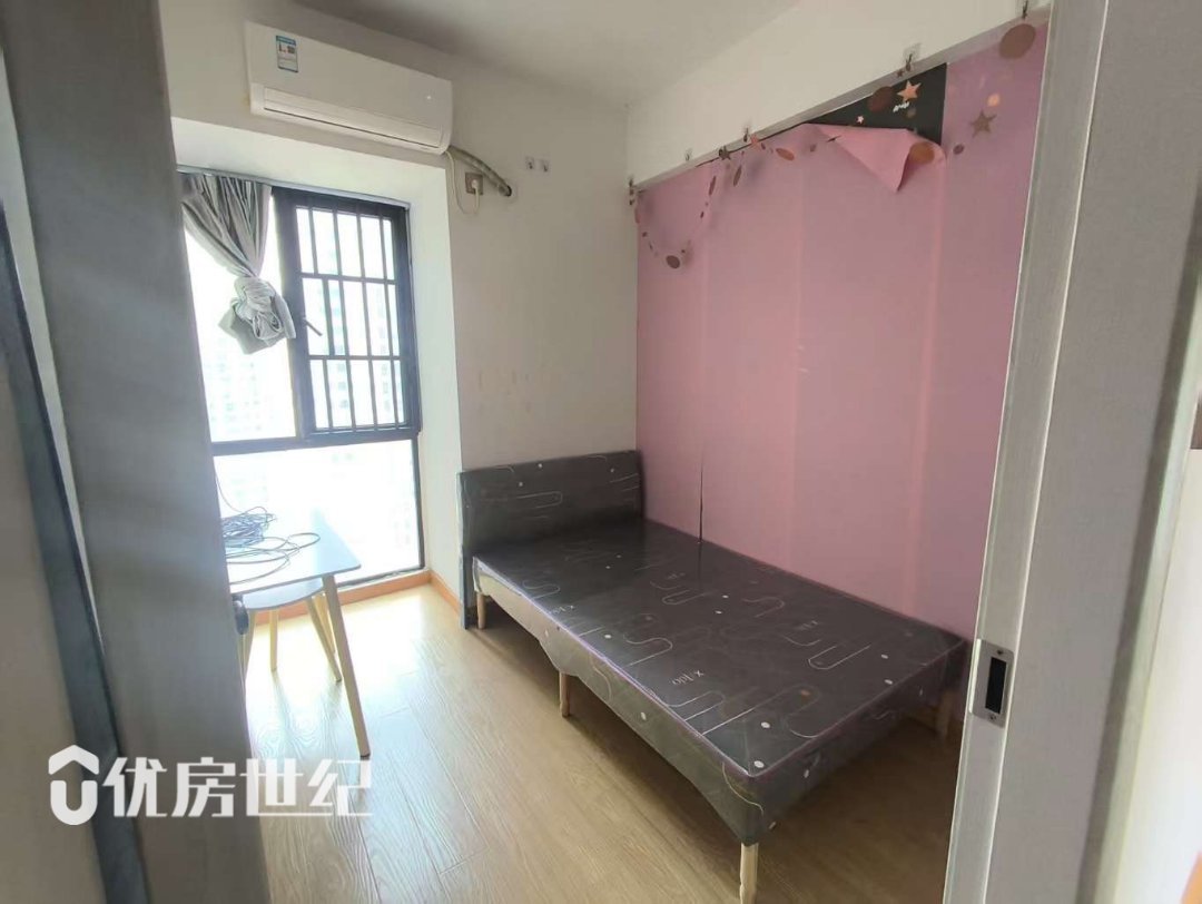 天茂城市广场,天茂城市广场 电梯高层 边套三彩 4室2厅2卫1阳台,办公装8